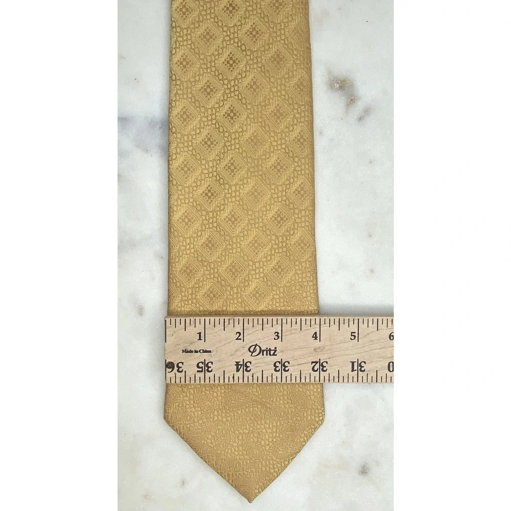Oscar De La Renta Neck Tie Vintage 80's Gold Paisley Diamond Print Party Career